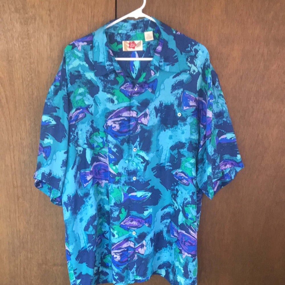 Hilo Hattie Hawaiian shirt XL mixed blue floral